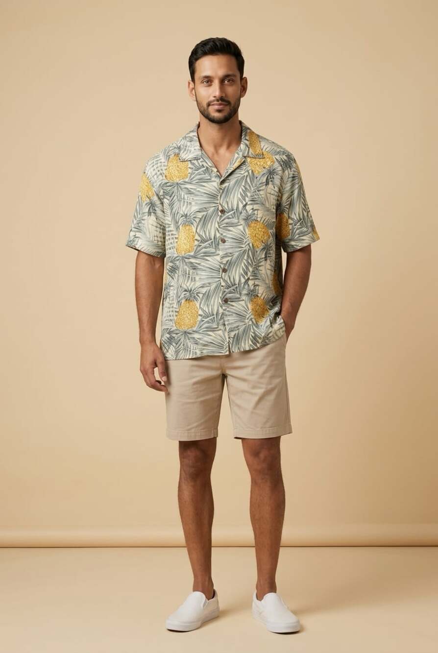 Tommy Bahama Men's Size M Pineapple Print 100% Silk Camp Shirt